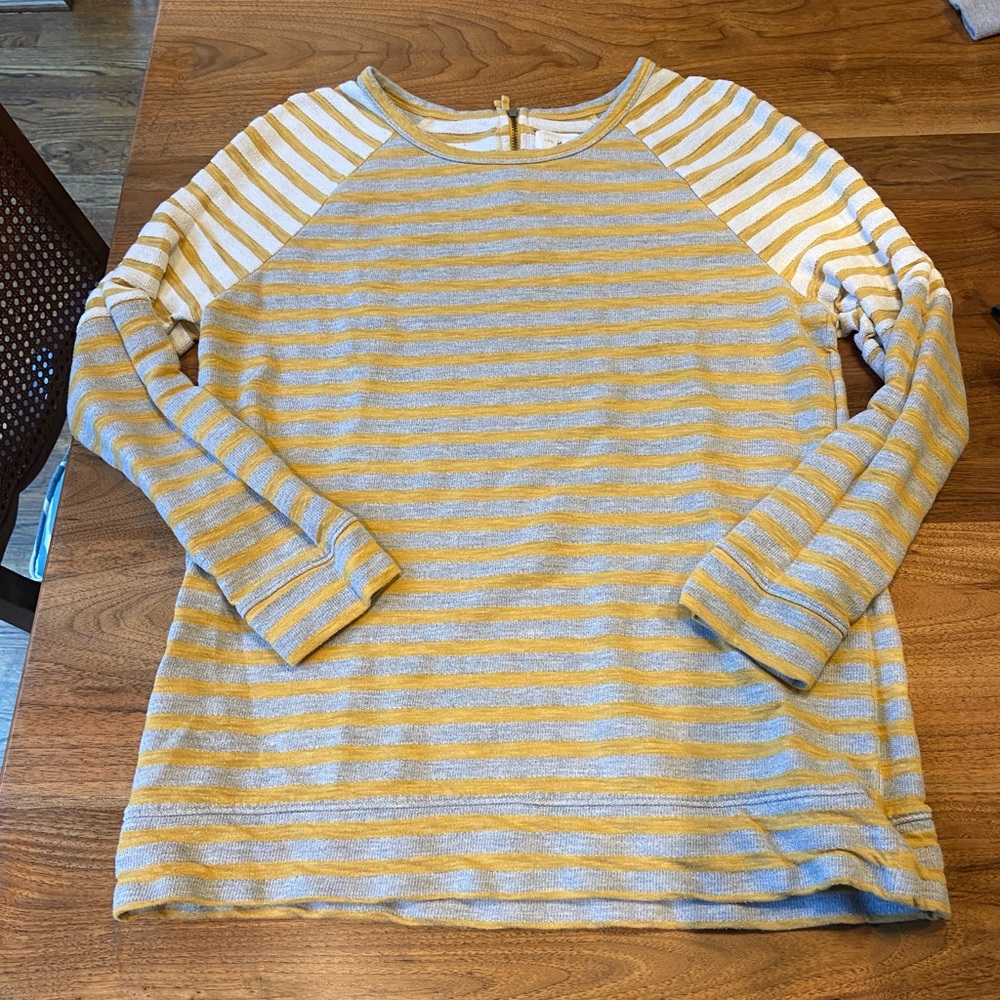 Lou and Grey top size Medium